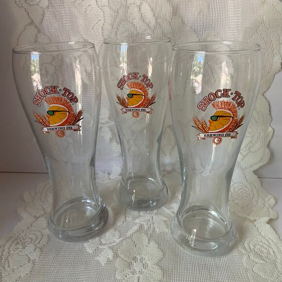 3 Shock Top Brewing Co. Beer Pilsner Glasses - New - Never Used - 16 ounces - Picture 1 of 4